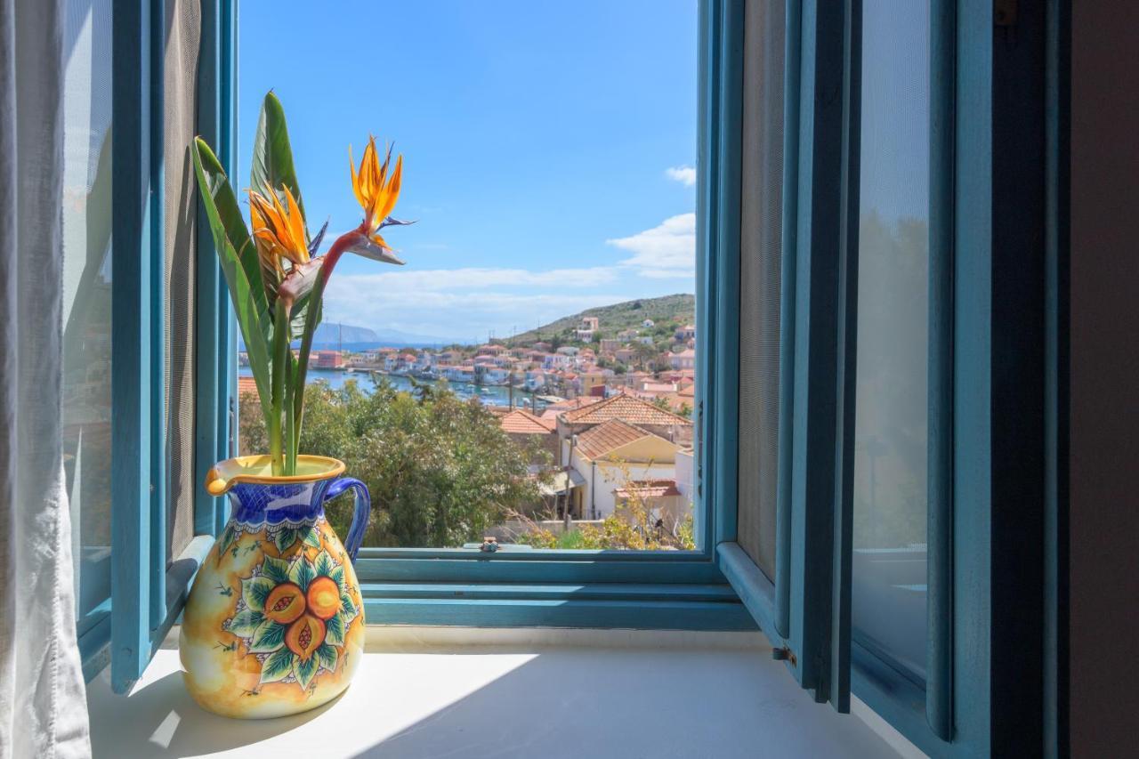 Villa Katingo Chalki Town Ngoại thất bức ảnh