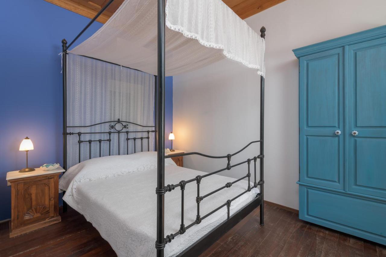 Villa Katingo Chalki Town Ngoại thất bức ảnh